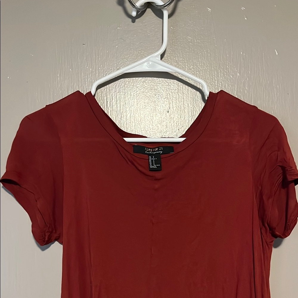 Forever 21 Red Fitted Short Sleeve T-Shirt